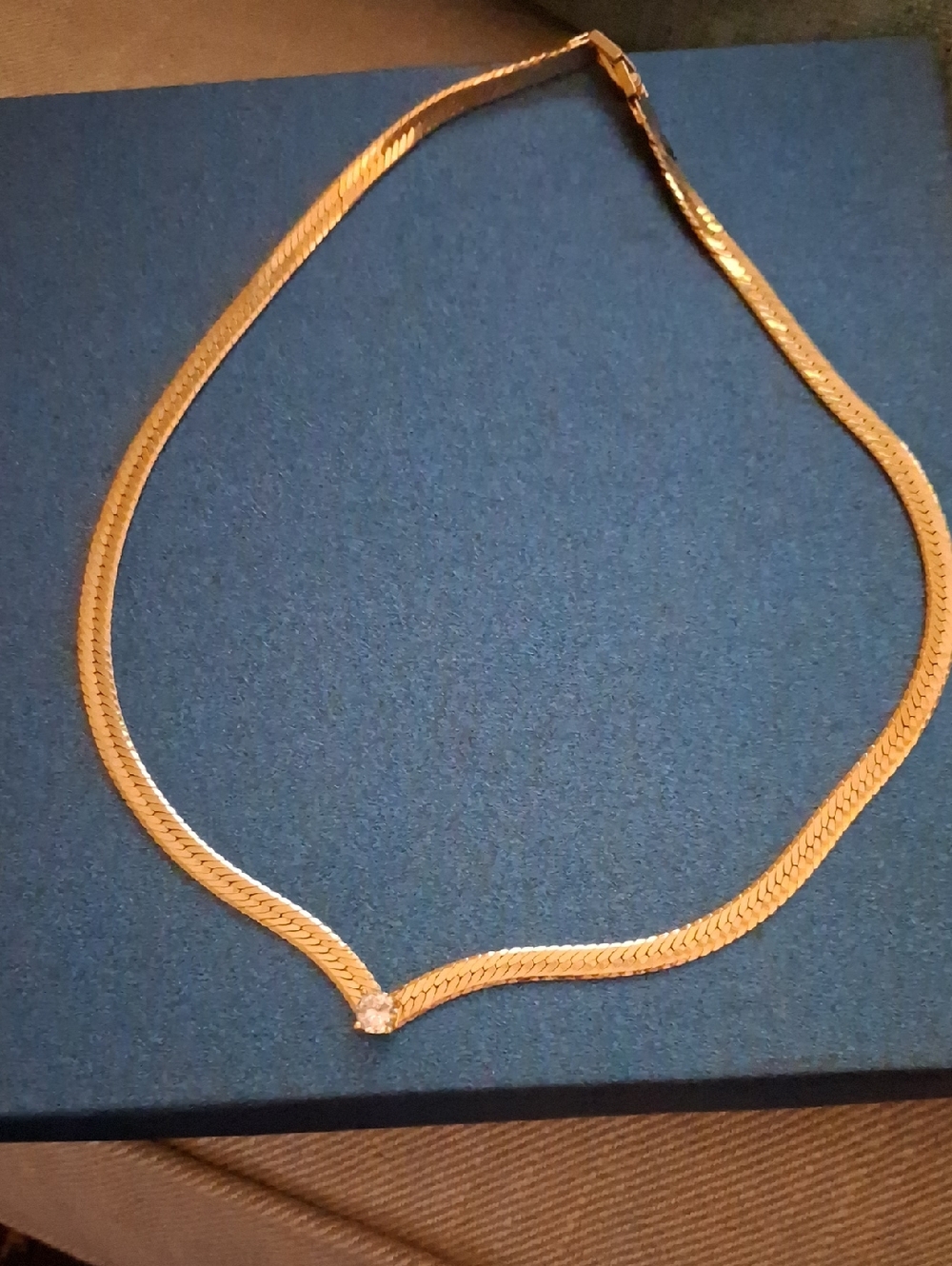 Vintage Gold Tone V-Shaped Herringbone Necklace With Rhinestone- Circa 1980s